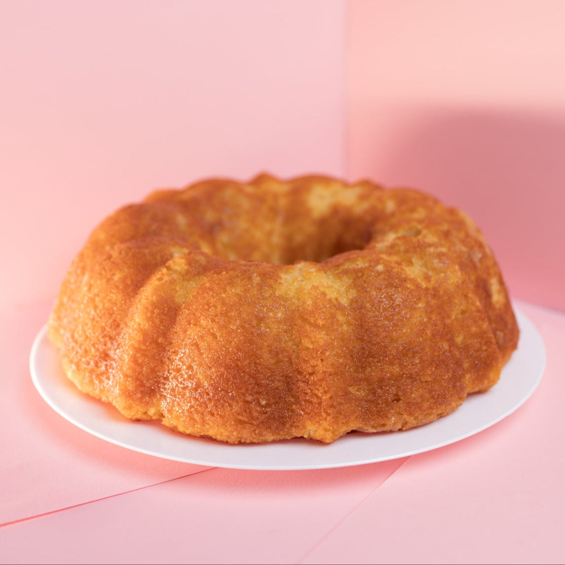 Custom Cakes by Elle's Baked Treats